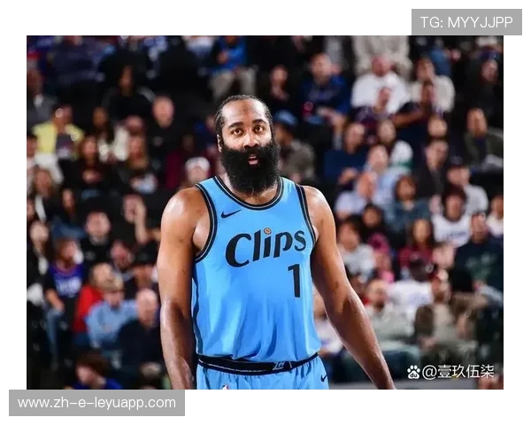 哈登夜长51分钟拼命，快船体能管理成焦点话题